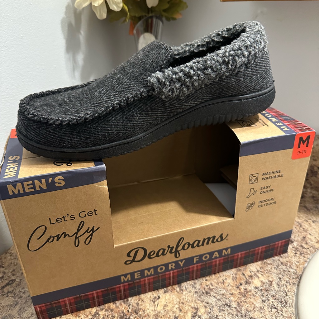 Dearfoams Men's Gray Memory Foam Slippers Nwt Size M (9-10)
